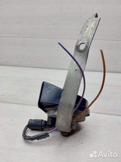 Звуковой сигнал правый Bmw X5 E70 N52 B30 AF 2008