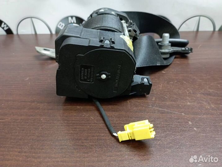 Ремень безопасности задний правый