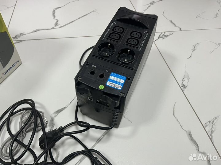 Источник бесперебойного питания