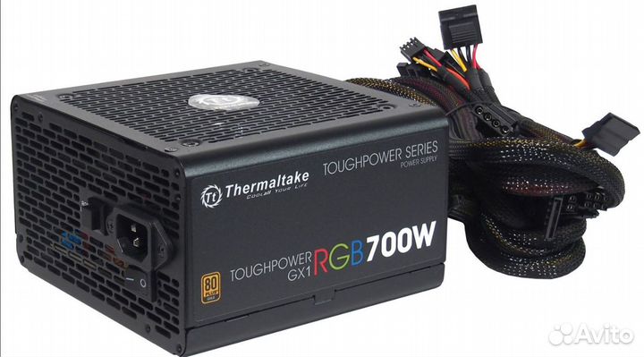 Блок питания Thermaltake 700W