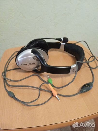 Стереонаушники проводные с микрофоном sven GD-900