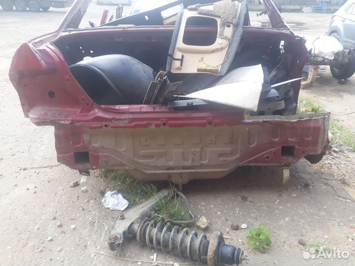 Задняя панель lancer 9