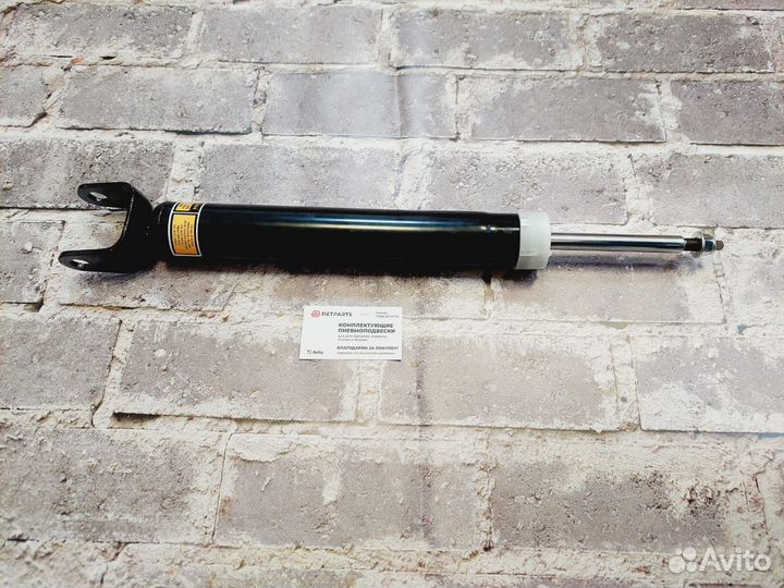 Задний амортизатор jeep гранд чироки 68069676AD