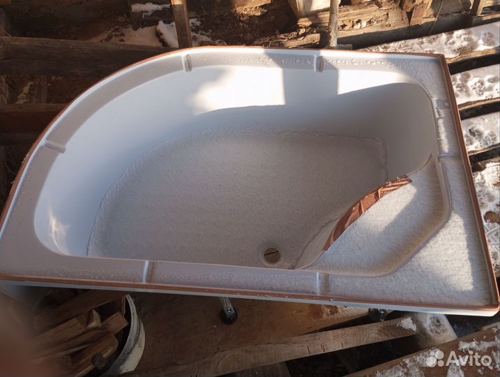 Душевой поддон новый