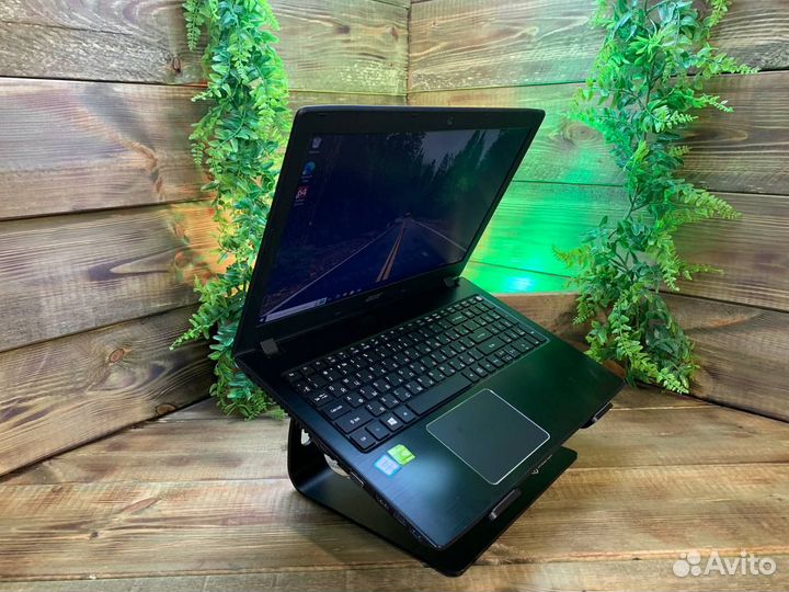 Игровой Acer i3-6gen/MX940/8gb/SSD M2 500GB