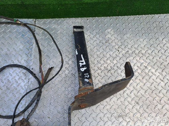 Фаркоп Citroen Berlingo 1 restailing 2006