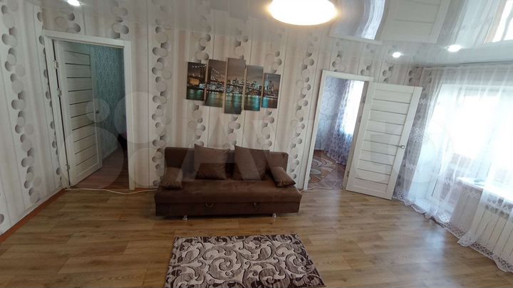 2-к. квартира, 58 м², 3/5 эт.