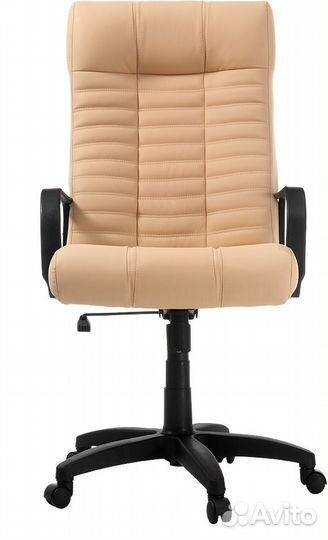 Компьютерное кресло руководителя