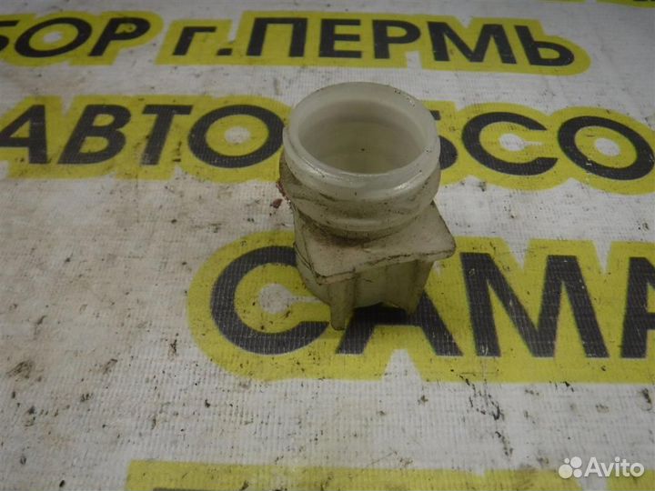 Бачок главного цилиндра сцепления Honda Jazz I 20