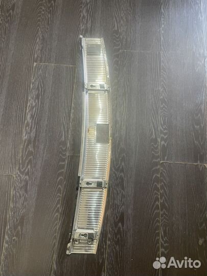 Хром накладка замка багажника VW Touareg 7l