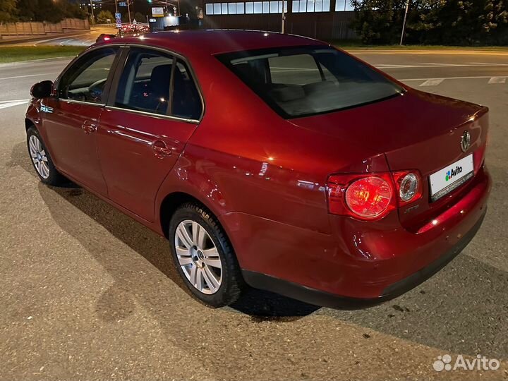 Volkswagen Jetta 1.6 AT, 2007, 200 000 км