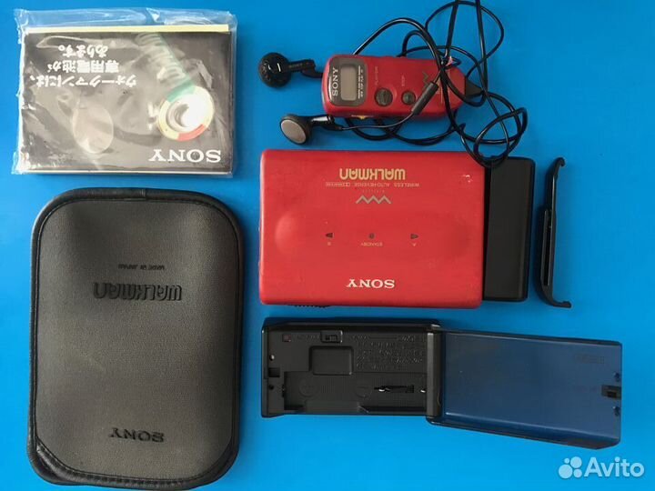 Кассетный плеер sony WM-805 красный