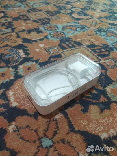 Коробка от iPhone