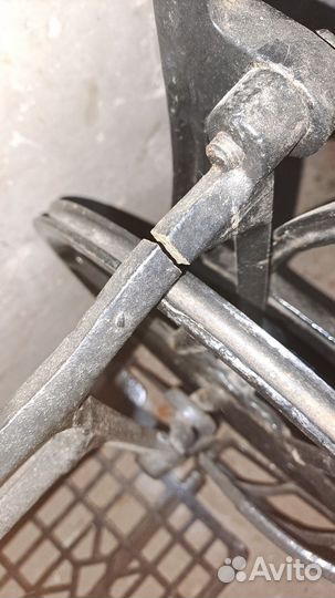 Станина от швейной машинки чугун