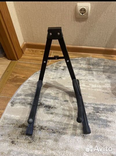 Продам гитару