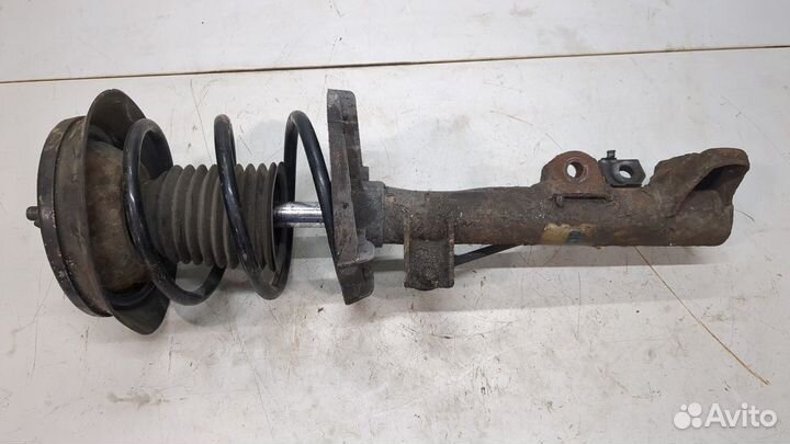 Амортизатор подвески Mercedes C W203, 2001