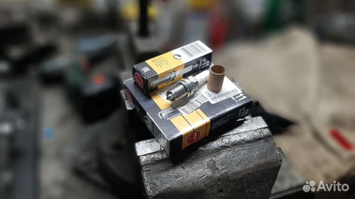 Комплект свечей NGK