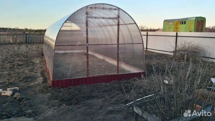 Теплицы из сотового поликарбоната