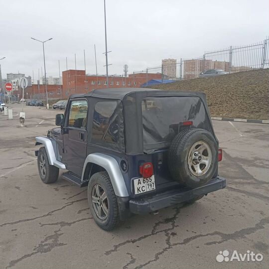 Jeep Wrangler 2.5 МТ, 2001, 100 000 км