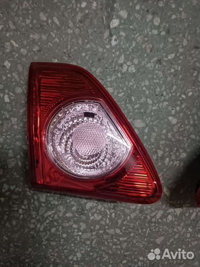 Фонарь в крышку багажника Тойота Королла 06-10 г.в