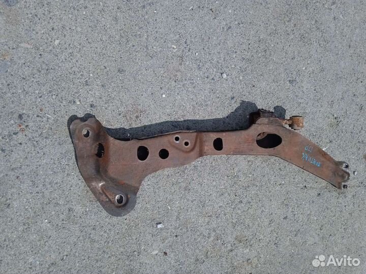 Подрамник передний правый Pontiac Grand AM Понтиак