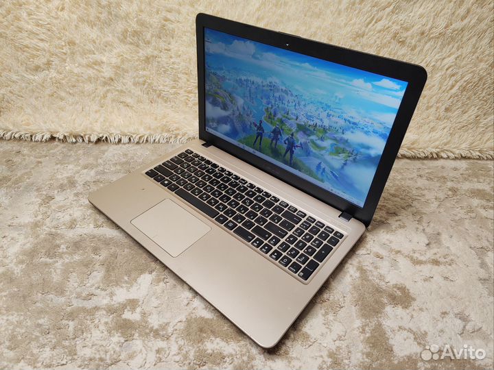 Мощный игровой ноутбук Asus GeForce MX110 / SSD