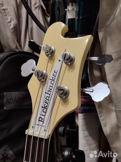 Бас-гитара Rickenbacker 4001