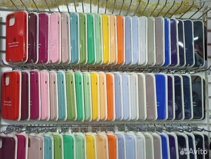 Чехлы на телефон iPhone 13 Pro Max