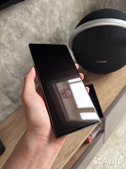 Samsung Galaxy S23 Ultra, 12/512 ГБ