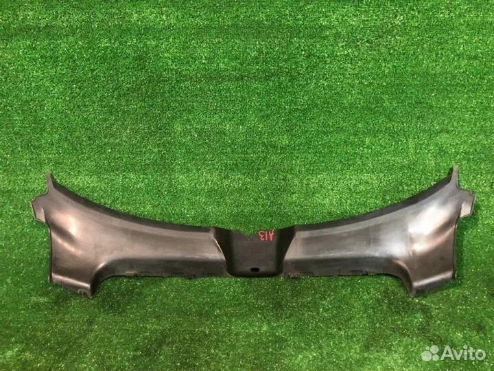 Кожух замка капота Audi A6 C6 Allroad AUK 3.2 FSI