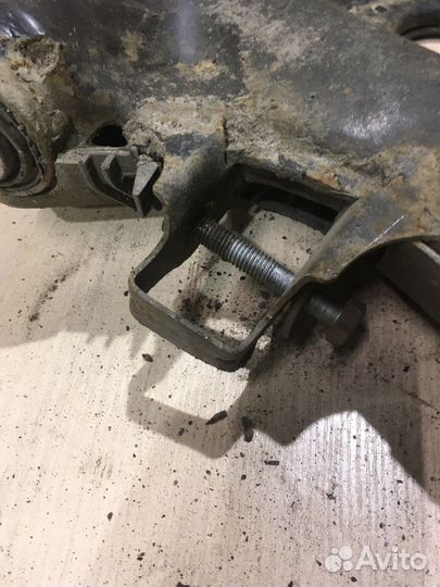 Рычаг задний левый Ауди А6 С6 Полный привод AUK