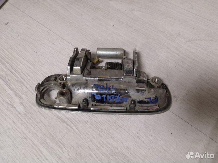 Ручка двери внешняя передняя левая Toyota Corolla