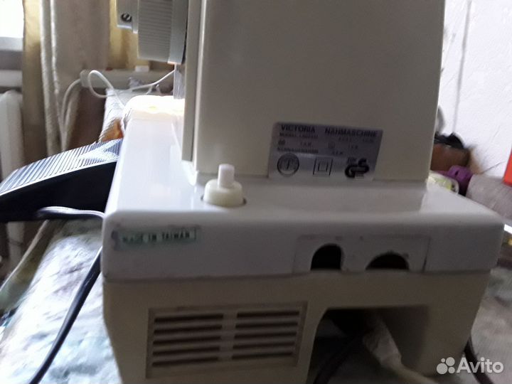 Швейная машина чайка- 134А