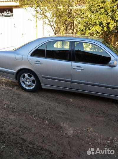 Mercedes-Benz E-класс 2.4 МТ, 2000, 275 000 км