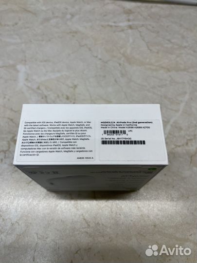 Беспроводные наушники apple airpods