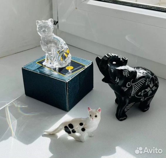 Статуэтка сувениры разные Египет, гжель маска