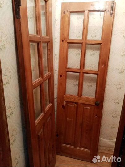 Двери из массива сосны бу