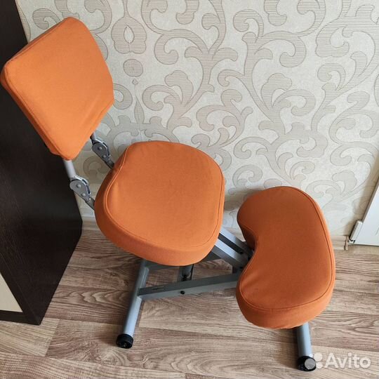 Коленный стул Smartstool