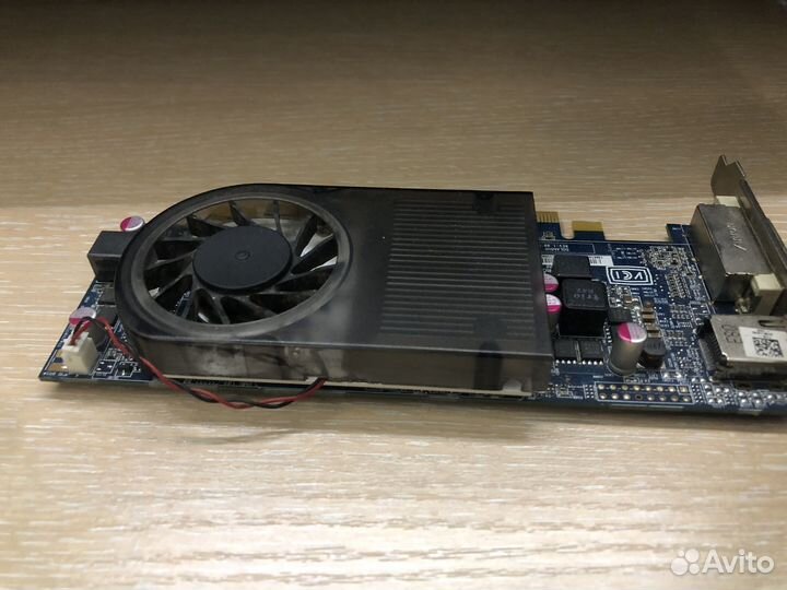 Видеокарта HP Radeon HD 8570