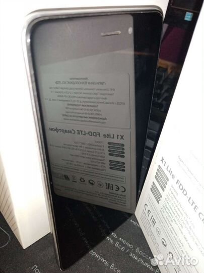 Смартфон tp link neffos x1 lite на запчасти