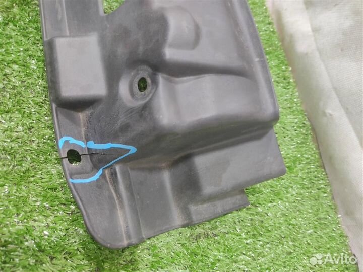 Накладка передней панели Lexus RX300 (MCU15) 2001