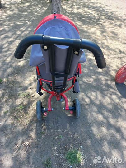 Детский трехколесный велосипед