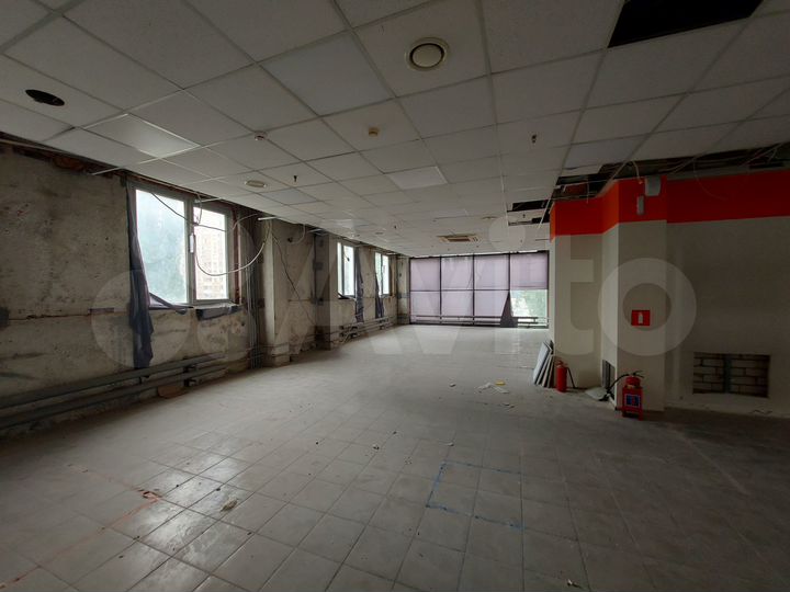 Свободного назначения, 386 м²