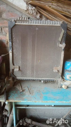 Радиатор и джостик бобкет т40140