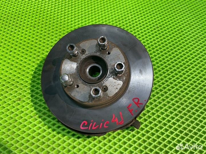 Кулак передний правый Honda Civic 4D 2006-2012