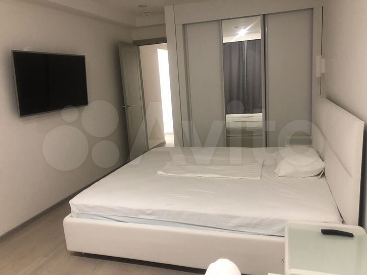 2-к. квартира, 70 м², 2/4 эт.