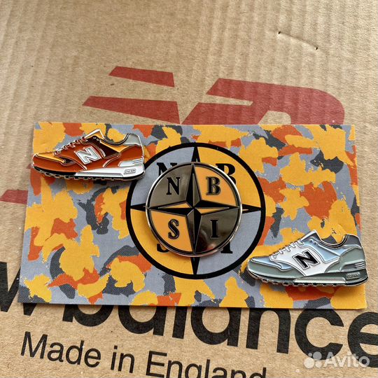 Значок New Balance 577