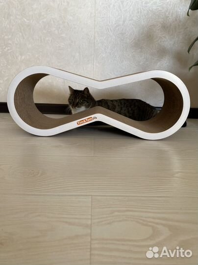 Картонная когтеточка