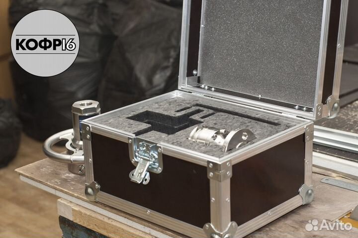 Кейсы с фигурным ложементом