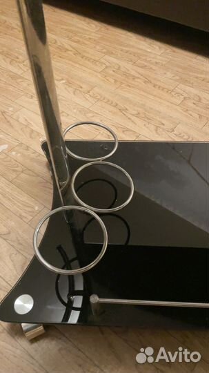 Сервировочный столик на колесиках стекло